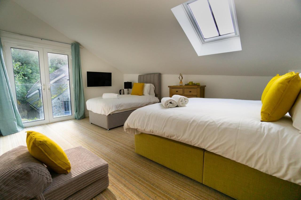 ליים ריג'יס Largigi Rooms, Close To The Beach And Town Centre, Parking Available מראה חיצוני תמונה