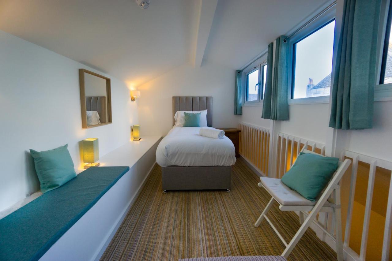 ליים ריג'יס Largigi Rooms, Close To The Beach And Town Centre, Parking Available מראה חיצוני תמונה